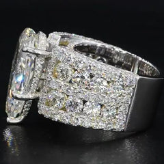 iiAthena Pear Shaped Engagement Ring