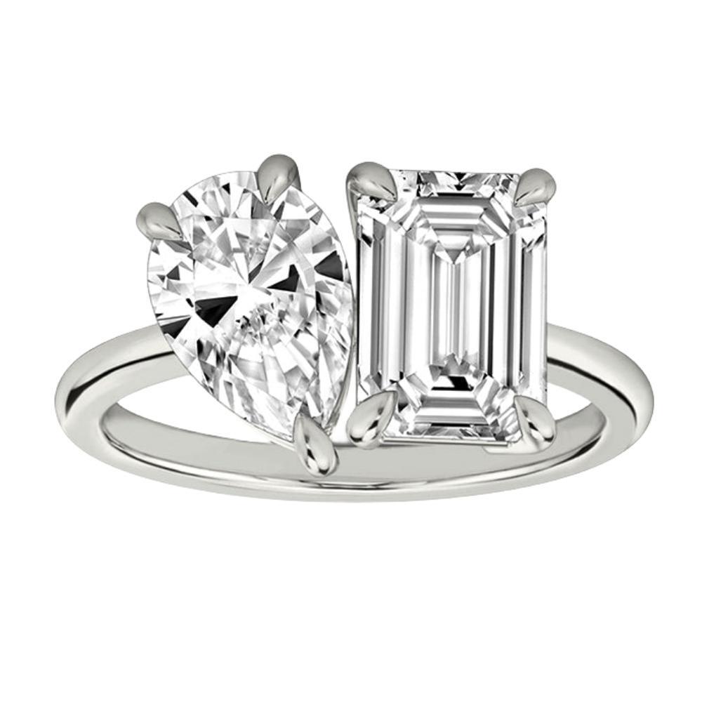 6.0CT Emerald & Pear Cut Toi et Moi Two Stone Moissanite Engagement Ring